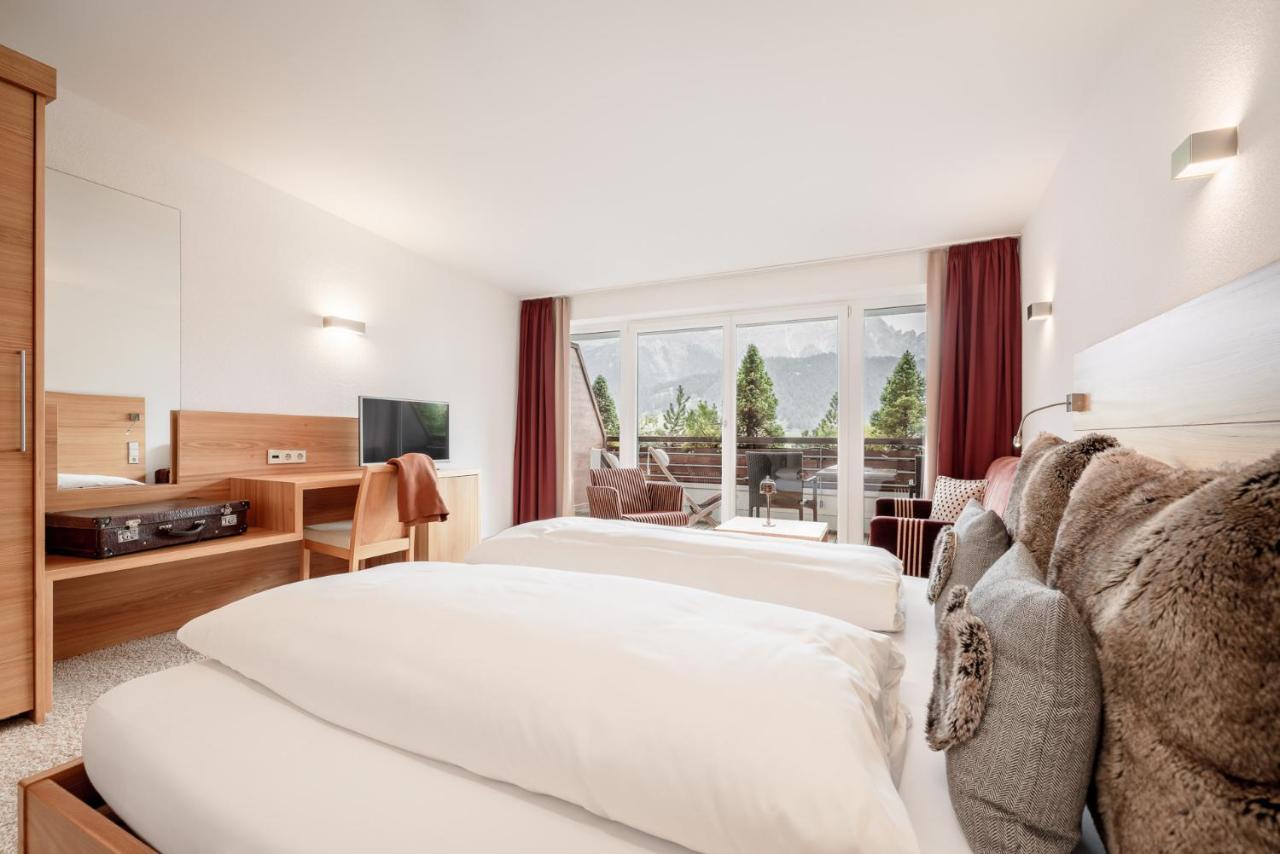 Alpen-Comfort-Hotel Central Наудерс Екстериор снимка